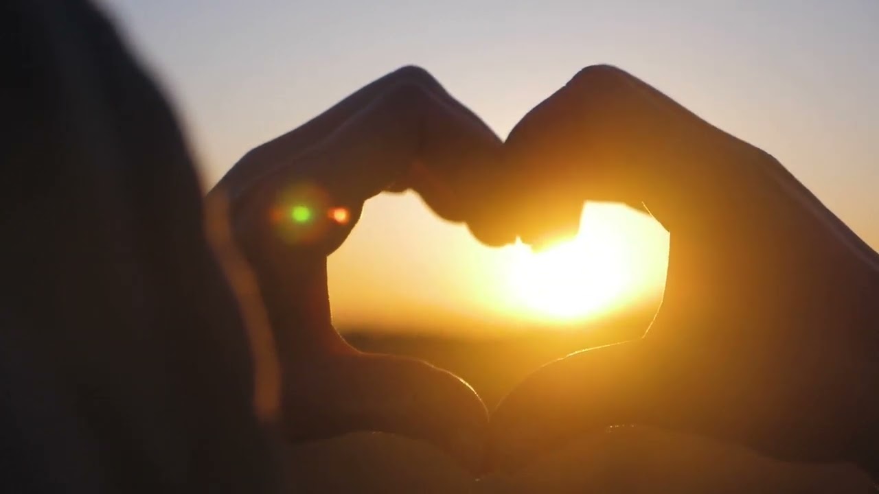El significado de los emojis de corazones de WhatsApp  ❤️💛💚💙💜