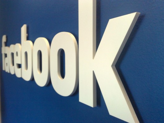 Facebook3 800x600