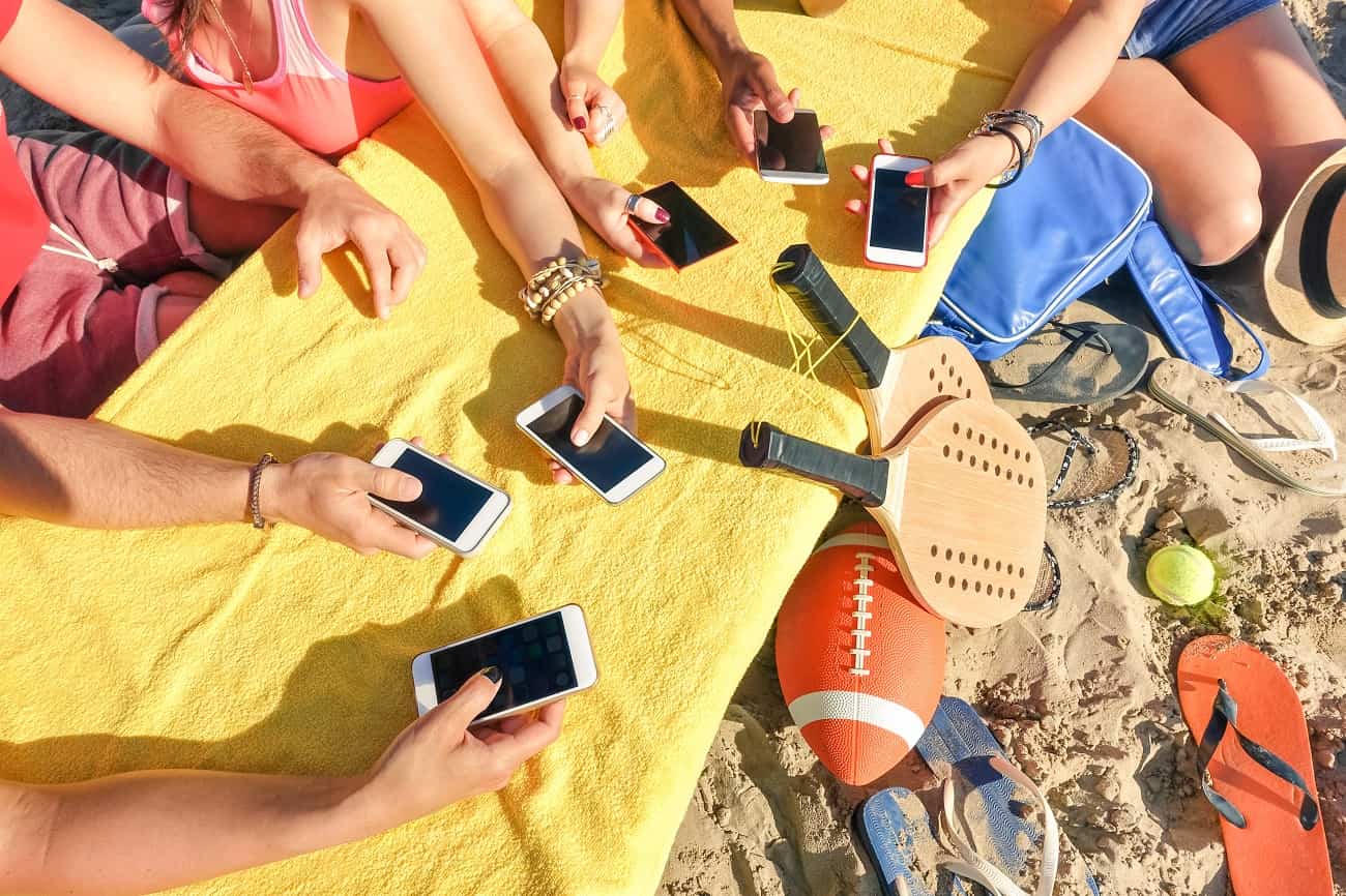 redes sociales desde la playa