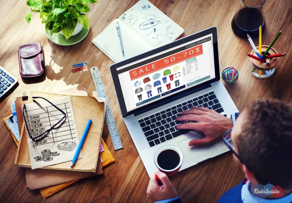 Comercio electrónico desarrollo con Magento