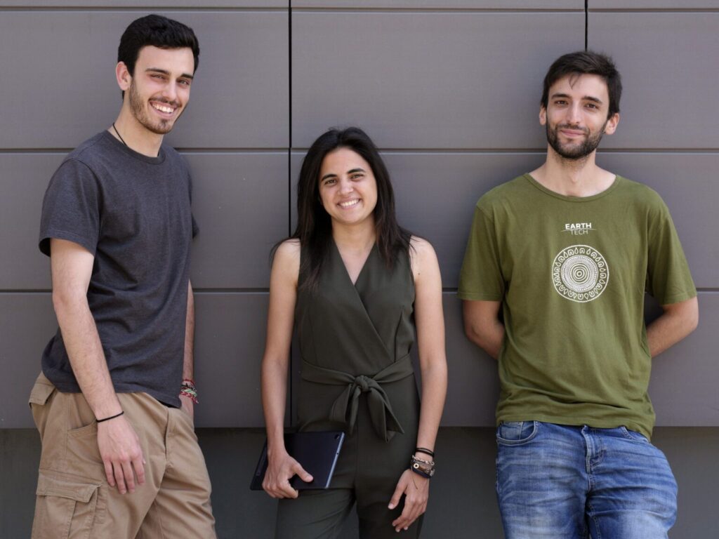 La solución catalana que once ayuntamientos ya usan para que la información municipal llegue a todos sus vecinos, también a quienes no dominan el mundo digital